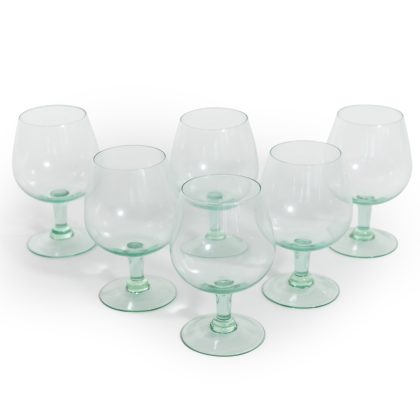 Simple and plain, good for the planet, recycled glasses set. each measures 17 x 11 x 11cm. Great wide base keeping them stable whilst holding your drinks.